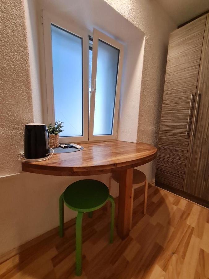 Rooms & Studio Apartments Sibenik Bagian luar foto