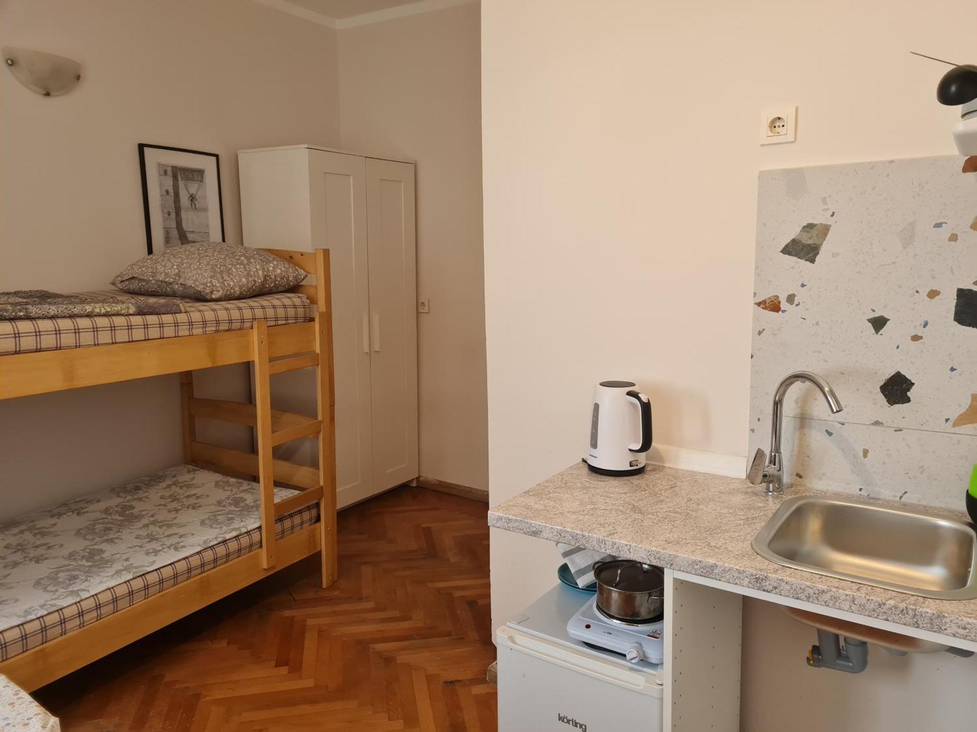Rooms & Studio Apartments Sibenik Bagian luar foto