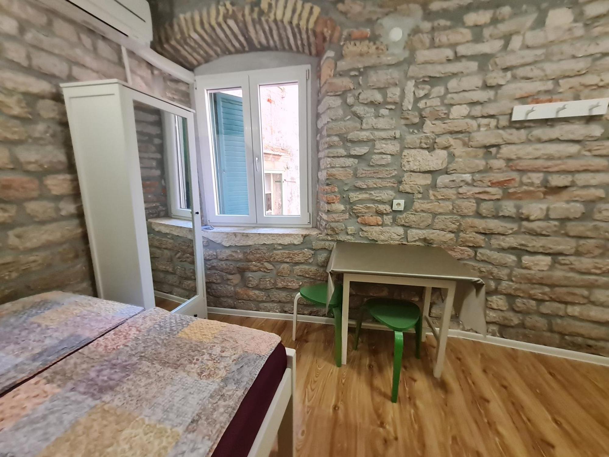 Rooms & Studio Apartments Sibenik Ruang foto