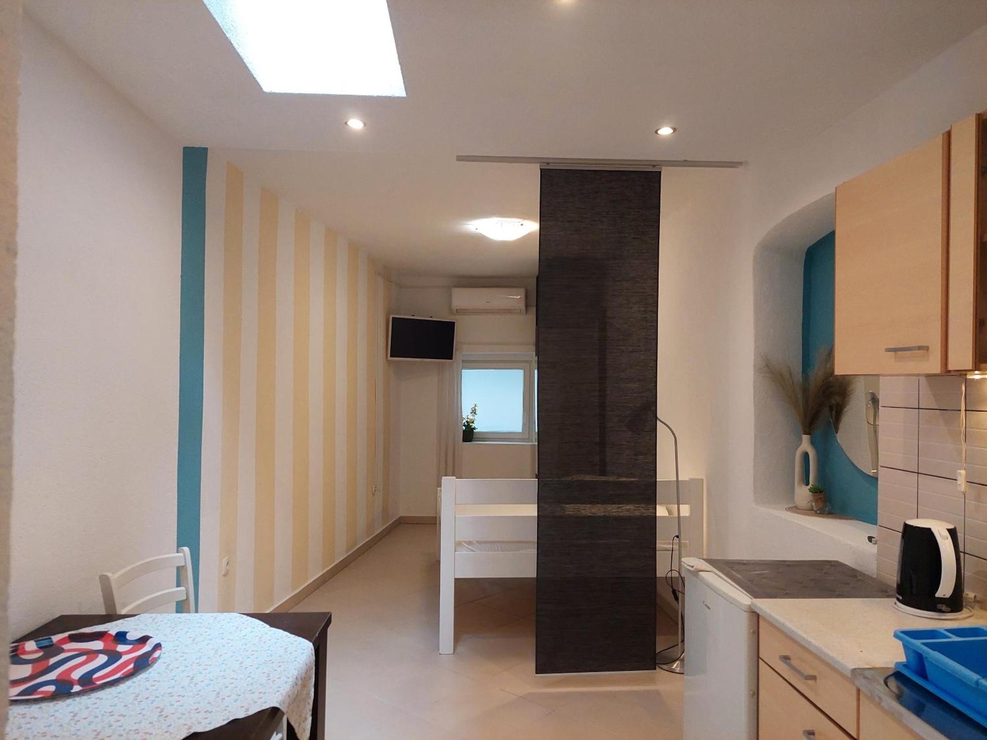 Rooms & Studio Apartments Sibenik Bagian luar foto